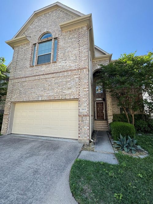 2913 N Becca Ln, Houston, TX, 77092-2901 | Card Image
