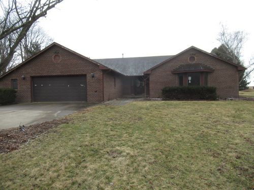 153 Lake Rd, Seymour, IL, 61875-9603 | Card Image