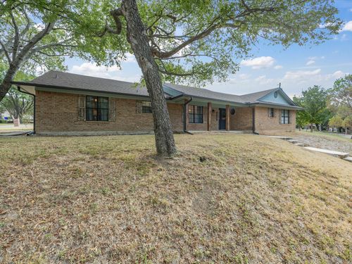 75 Delmore Dr, Hillsboro, TX, 76645-2358 | Card Image