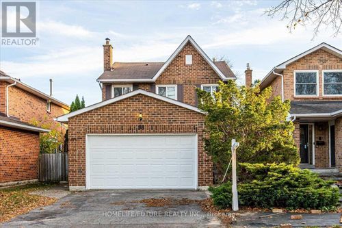 main-38 Parade Sq, Scarborough, ON, M1C3T6 | Card Image