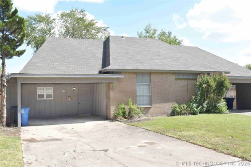 4711 Fulton Pl, Tulsa, OK, 74135-6919 | Card Image