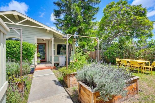 1353 Edgemont, San Diego, CA, 92102 | Card Image