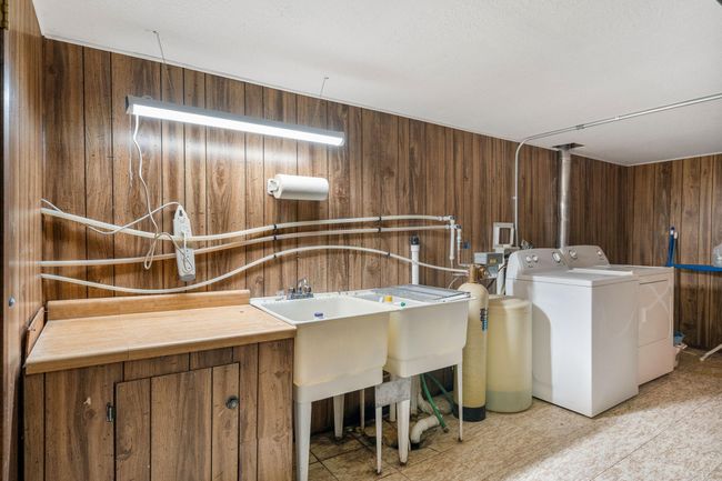 407 Nw Lincoln St, Home with 0 bedrooms, 0 bathrooms and null parking in Adams MN | Image 22