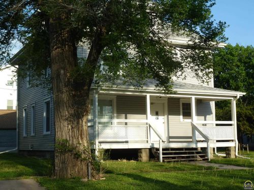 apartment-d-402 West St, Emporia, KS, 66801 | Card Image