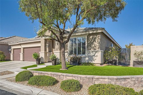 7030 Silver Ridge Peak St, Las Vegas, NV, 89166-7129 | Card Image