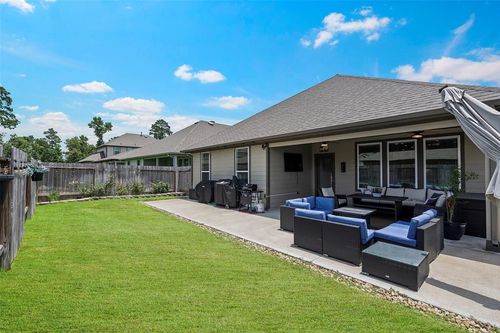14320 Yellow Hawthorn Ct, Conroe, TX, 77384-2284 | Card Image