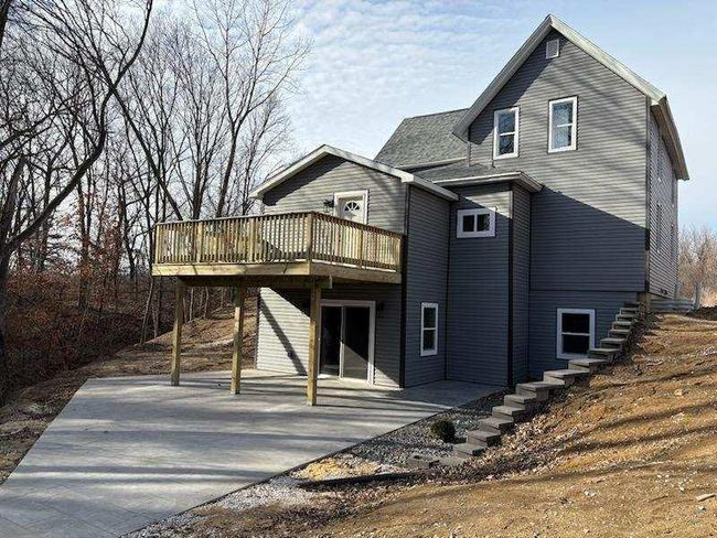 2414 Poplar Ave, Home with 6 bedrooms, 4 bathrooms and null parking in Duncombe IA | Image 63