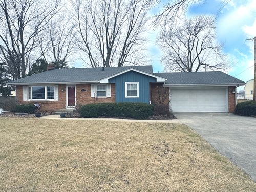 1496 W Lotus Ln, Kankakee, IL, 60901-7379 | Card Image