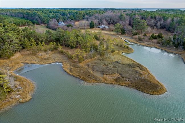 901 Circle Dr, House other with 3 bedrooms, 3 bathrooms and null parking in Port Haywood VA | Image 42