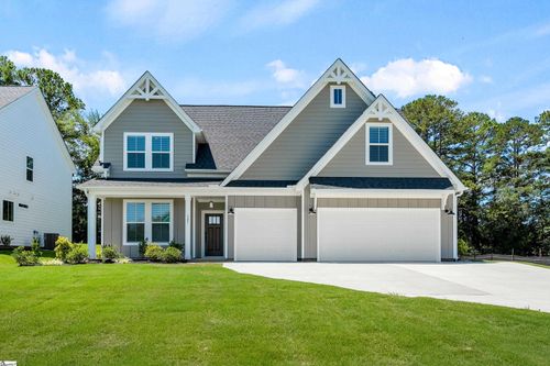 321 Summerall Dr, Anderson, SC, 29621-3697 | Card Image