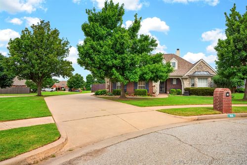 816 Juneau St, Broken Arrow, OK, 74012-0764 | Card Image