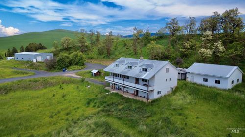 1033 Blue Heron Lane, Moscow, ID, 83843 | Card Image
