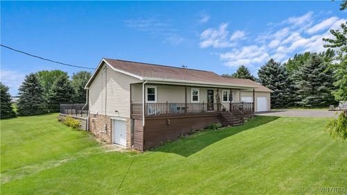 3272 Cascade Rd, Attica, NY, 14011-9637 | Card Image