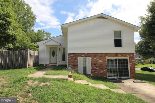 6215 Gemini Ct, BURKE, VA, 22015-3522 | Card Image