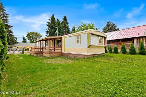 1106 Burns Ave, Tieton, WA, 98947-0014 | Card Image