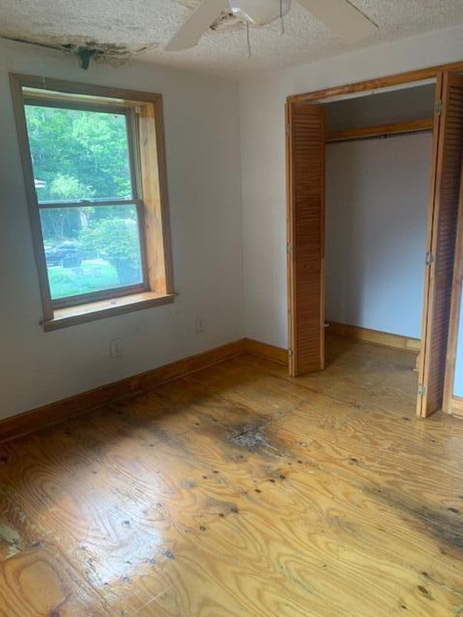 1710 Derby Rd, House other with 6 bedrooms, 1 bathrooms and null parking in Appalachia VA | Image 12