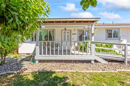 2327 Sw Black Butte Ct, Redmond, OR, 97756-9317 | Card Image