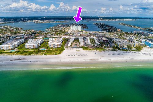 apt-202-420 64th Ave, ST PETE BEACH, FL, 33706-2166 | Card Image