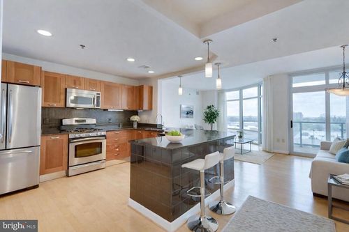 unit-812-5750 Bou Ave, ROCKVILLE, MD, 20852-5635 | Card Image