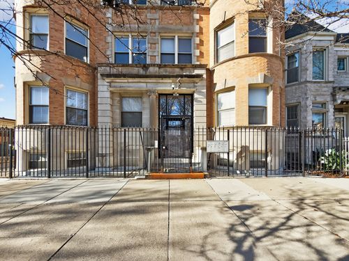 apt-2s-4646 S Prairie Ave, CHICAGO, IL, 60653-5235 | Card Image