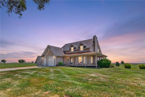 9618 Greenton Rd, Odessa, MO, 64076-7222 | Card Image