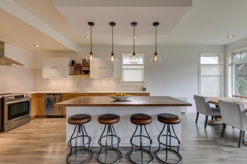 828 Britannia Ave, Squamish, BC, V8B | Card Image