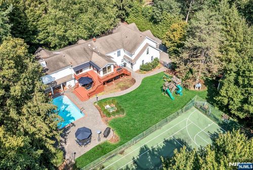 24 Vanderbeck Ln, Mahwah, NJ, 07430-3030 | Card Image