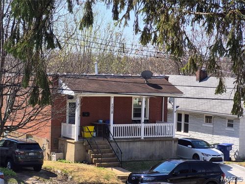 7018 Plateau Ave, Saint Louis, MO, 63117-1943 | Card Image