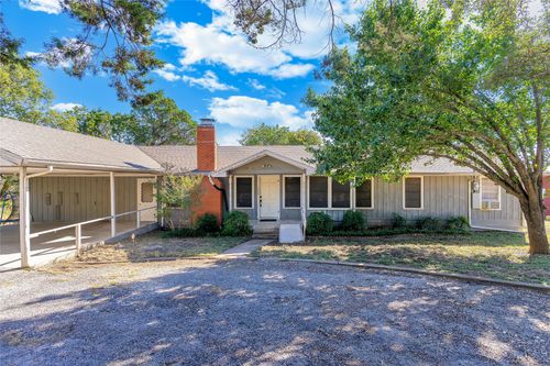 488 County Road 1600, Clifton, TX, 76634-4504 | Card Image