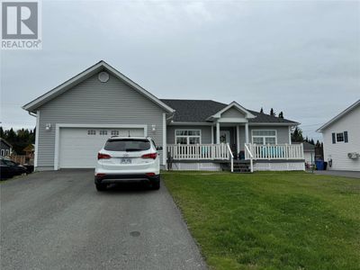 19 Penwell Ave, House other with 3 bedrooms, 2 bathrooms and null parking in Gander NL | Image 1