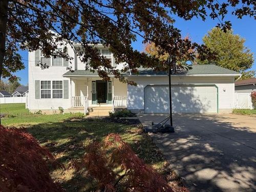 220 Woodland St, Wellington, OH, 44090-9268 | Card Image