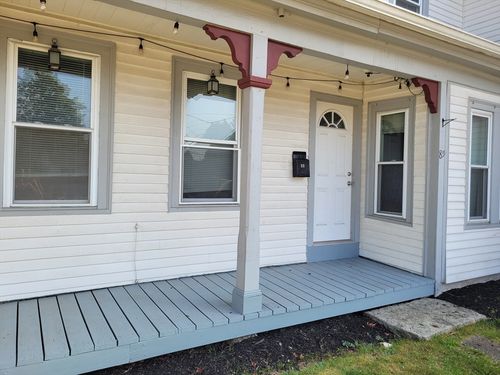 89-89 Main St, Hopkinton, MA, 01748-1127 | Card Image