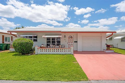 5803 Nw 84th Ave, Tamarac, FL, 33321-4543 | Card Image