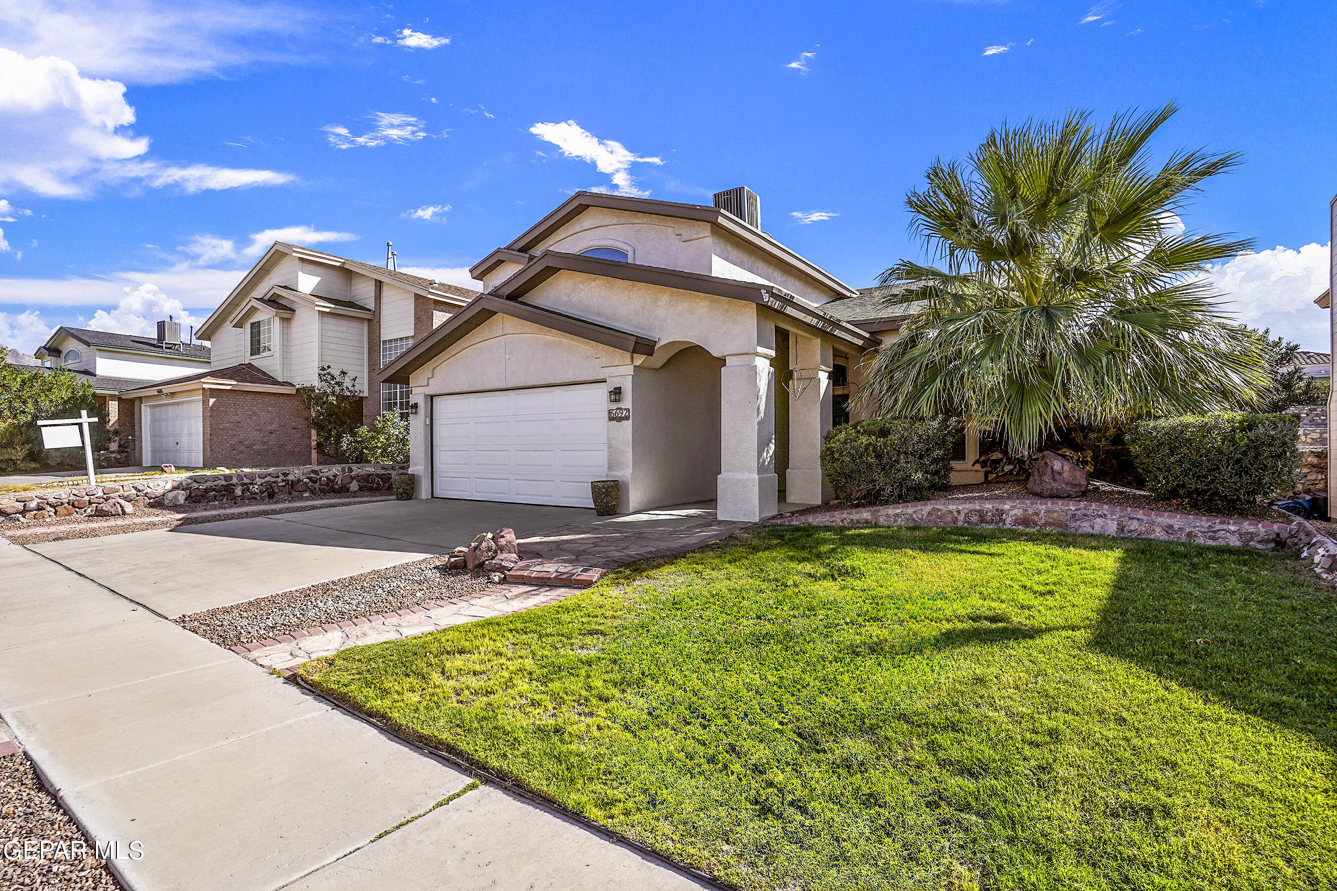 Dakota Ridge Dr, El Paso, TX 79912