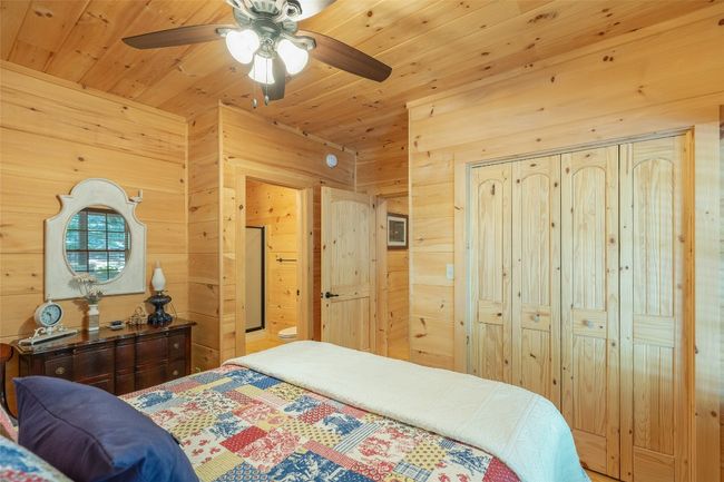 65 W Stone Pointe Ln, House other with 3 bedrooms, 5 bathrooms and null parking in Cullowhee NC | Image 39