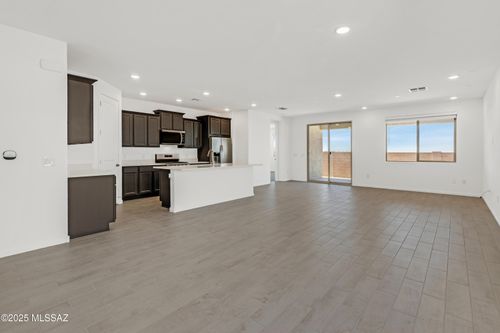 10112 S Arnold Ranch Court, Vail, AZ, 85641 | Card Image