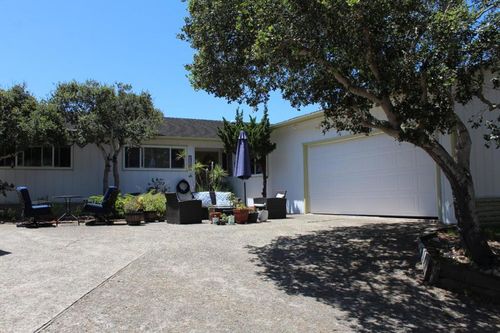 15480 Oak Hills Drive, Salinas, CA, 93907 | Card Image