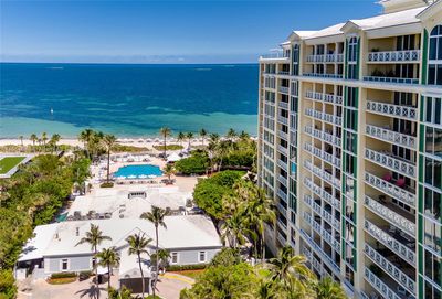 606 - 430 Grand Bay Dr, Condo with 4 bedrooms, 4 bathrooms and null parking in Key Biscayne FL | Image 2