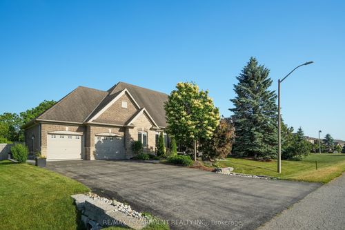 95 Cobblestone Pl, Rockwood, ON, N0B2K0 | Card Image