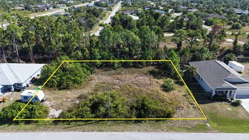 8456 Agate St, Port Charlotte, FL, 33981-3874 | Card Image