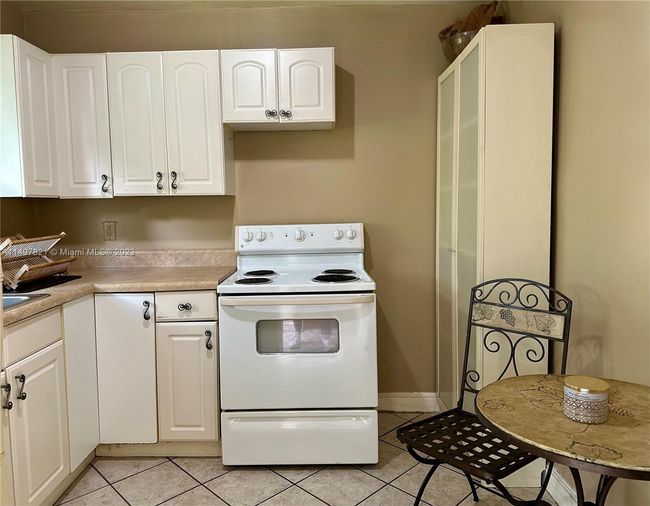 2 1829 Washington St, For Rent in Hollywood Zoocasa