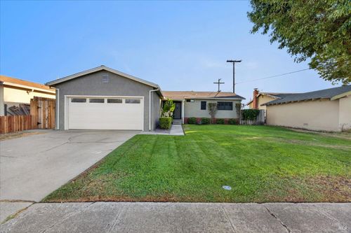 940 Rolling Green Drive, Rio Vista, CA, 94571 | Card Image