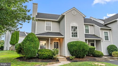21 Eaton Ct, NEWTOWN, PA, 18940-3802 | Card Image
