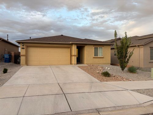 5020 Grace St Sw, Los Lunas, NM, 87031-4946 | Card Image