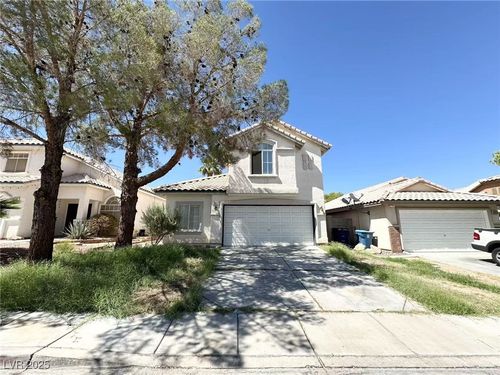 8088 Dinsmore Dr, Las Vegas, NV, 89117-3916 | Card Image
