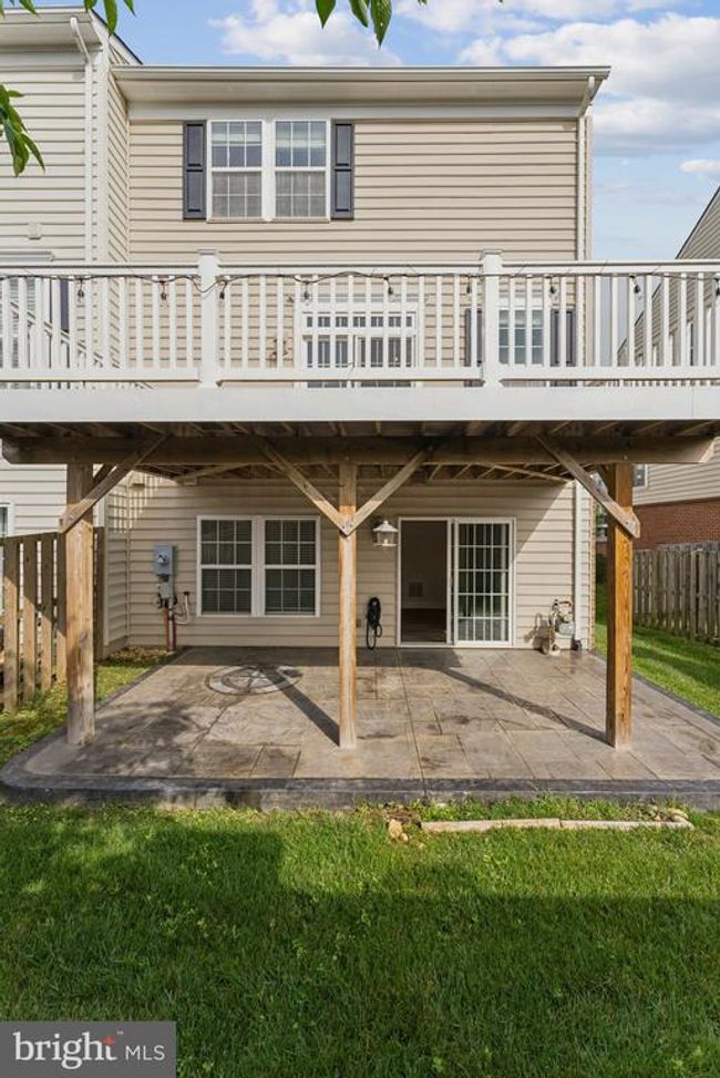 6236 Summit Point Ct, Townhouse with 3 bedrooms, 4 bathrooms and null parking in ALEXANDRIA VA | Image 8