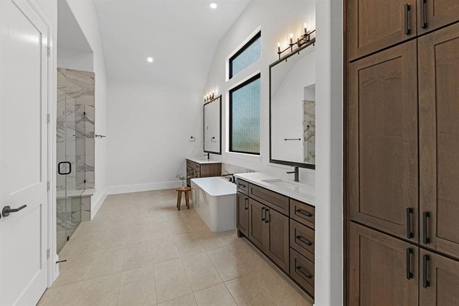 7727 Red Damsel Pl, House other with 4 bedrooms, 5 bathrooms and 3 parking in Fulshear TX | Image 14