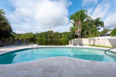 715 Del Oro Drive, House other with 3 bedrooms, 2 bathrooms and null parking in Safety Harbor FL | Image 2