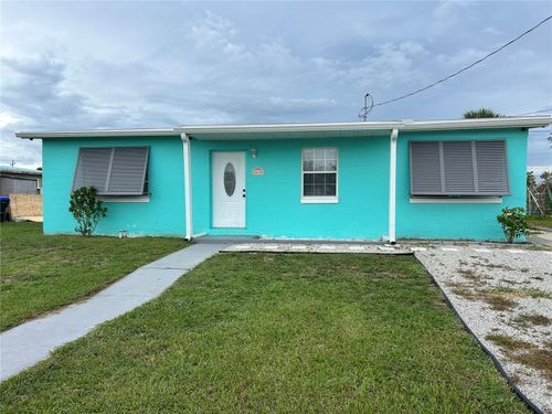 8630 Aero Ave, NORTH PORT, FL, 34287-1907 | Card Image