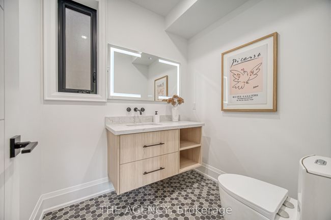 16 Duncannon Dr, House other with 5 bedrooms, 5 bathrooms and 4 parking in Toronto ON | Image 15